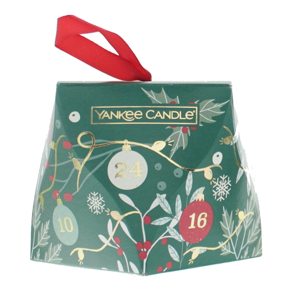 Yankee 3 Piece Gift Set: Twinkling Lights Wax Melt 22g - Tree Farm Wax Melt 22g  - Box