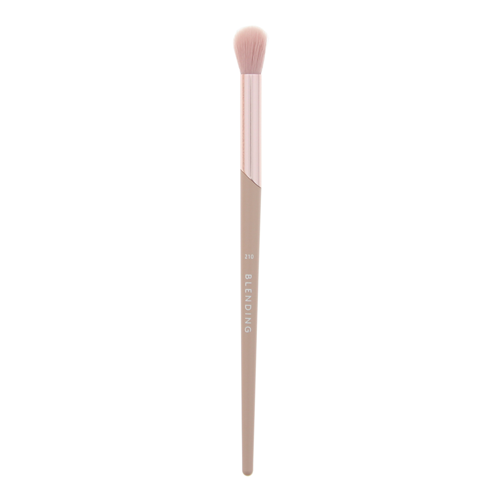 Fenty Beauty Tapered Blending Brush 210 - Product